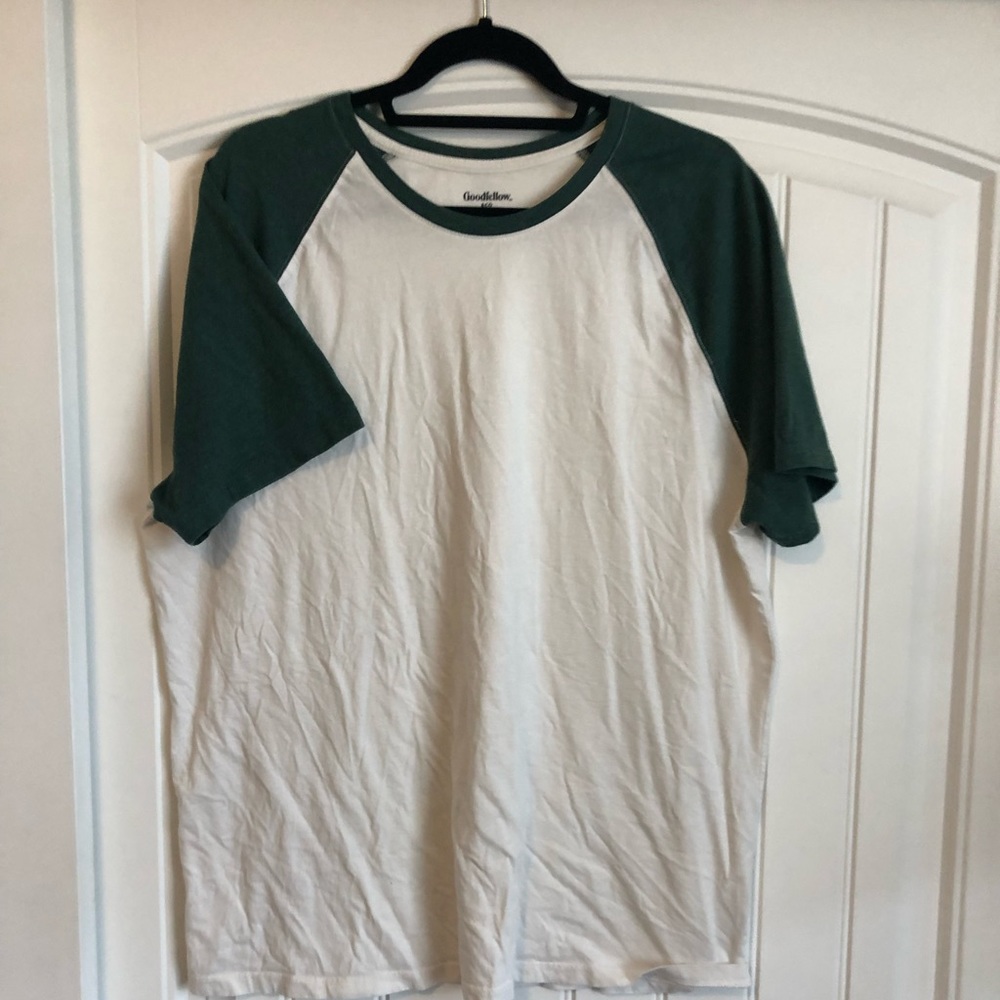 Mens short sleeve baseball tee